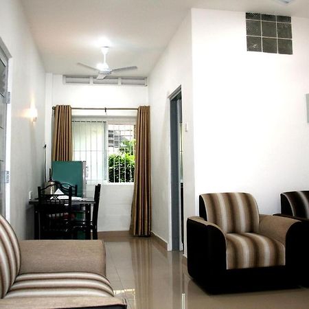 Bamba Flat Apartment Коломбо Екстериор снимка