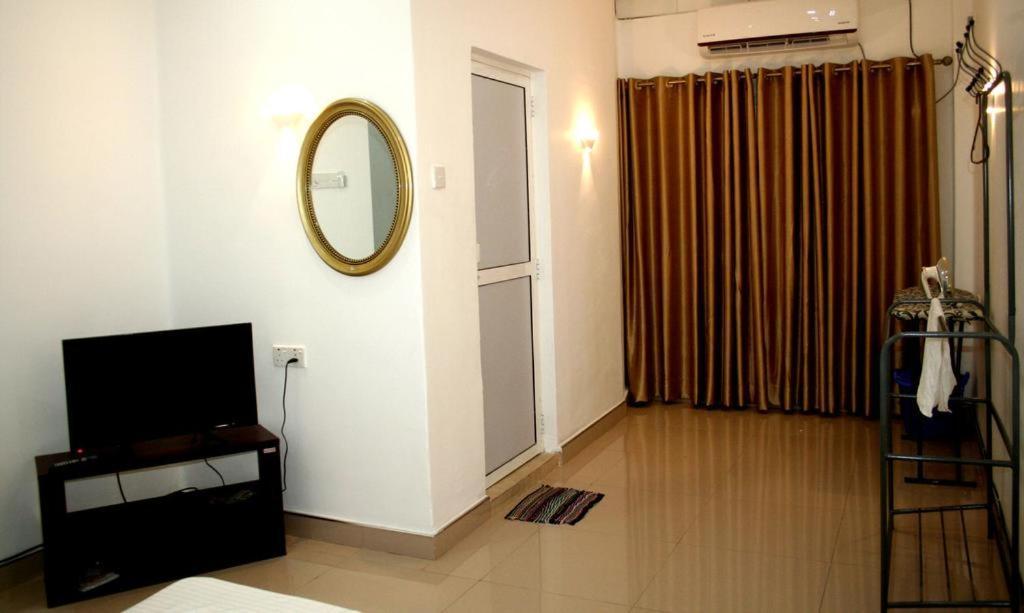 Bamba Flat Apartment Коломбо Екстериор снимка